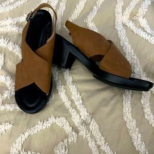 Solely Jane- ADELAIDE BROWN + BLACK BASE Size 8